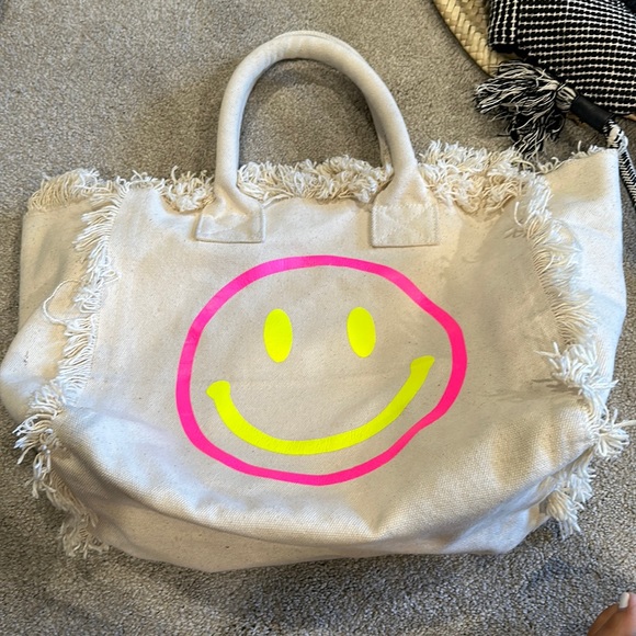 HipChikCouture happy face bag - Picture 2 of 6